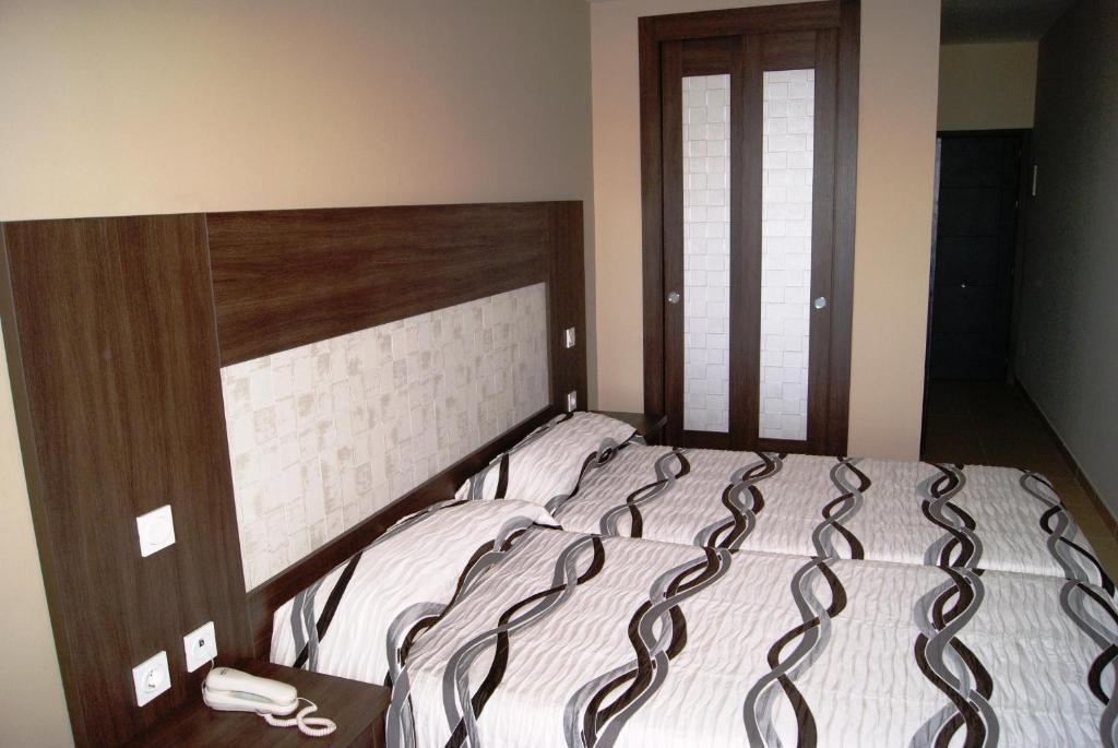 Hotel Dona Luisa San Luis de Sabinillas Chambre photo